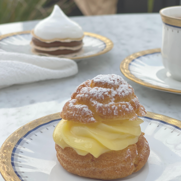 8.3 Box Eclairs y profiteroles